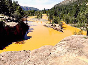 Mine river waste flowing down the Animas River (Durango Herald)